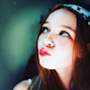 Meet your Posher, Adelyne